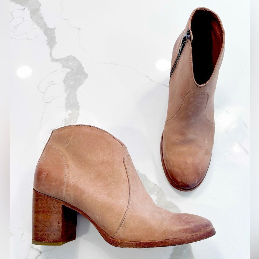 Frye Nora Leather Heeled Booties